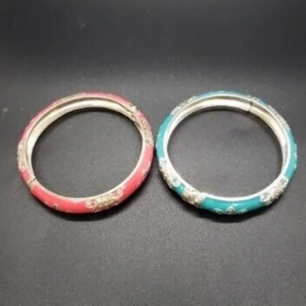 Two Beautiful Enamel, Rhinestone Bracelets. - Picture 4 of 4